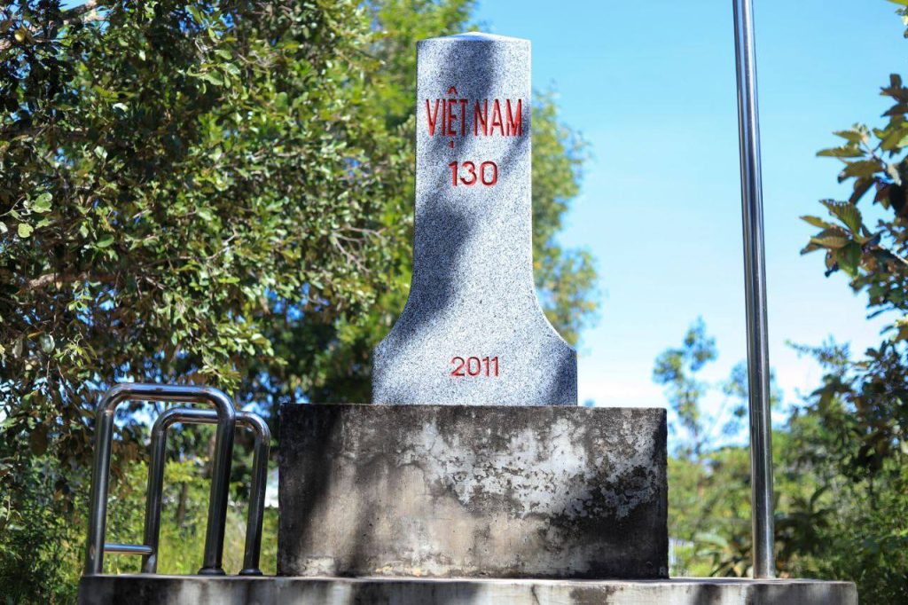 VIETNAM – 130 – 2011 – បង្គោលមេ(ធម្មតា)