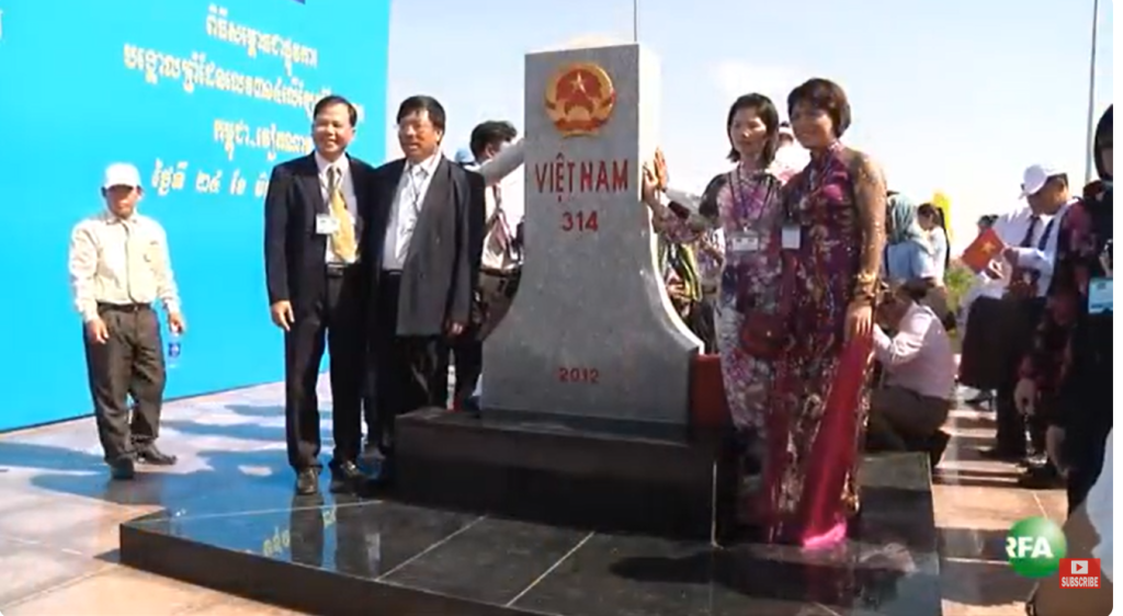 កម្ពុជា – 314 – 2012- បង្គោលមេ(ច្រកអន្តរជាតិ)