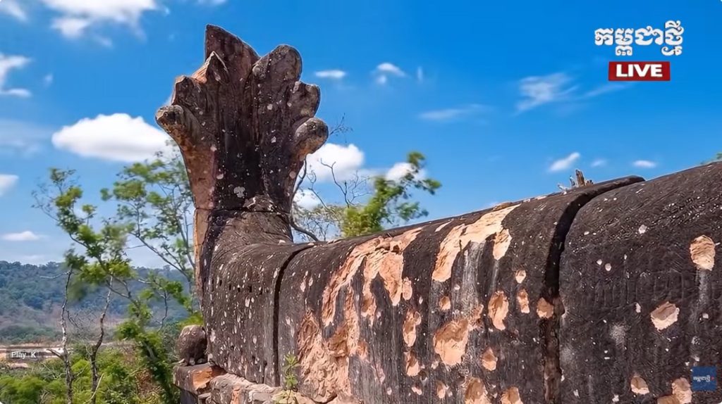 ប្រាសាទ ព្រះវិហារ  ៩