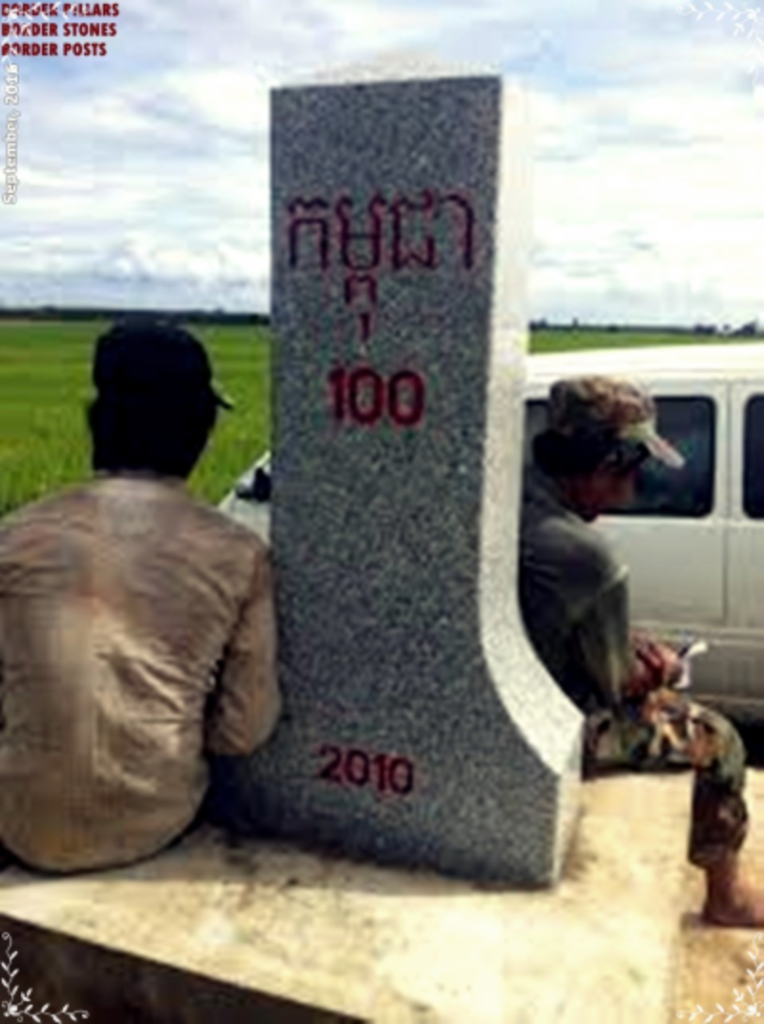 កម្ពុជា – 100 – 2010​ – បង្គោលមេ(ធម្មតា)