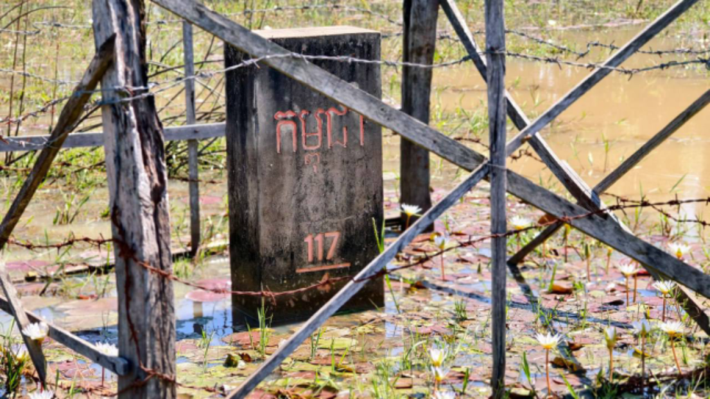 កម្ពុជា​​ – 117/4 – បង្គោលបំពេញបន្ថែម